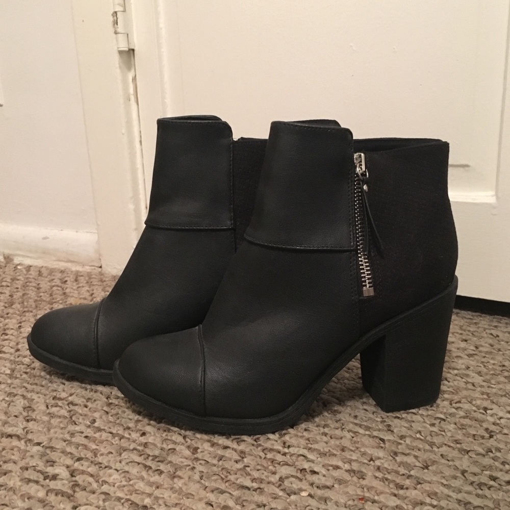 H&M Black Ankle Boots